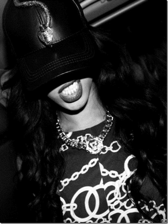 Rihanna Rihanna Facebook Pics Lb9QroYam1Sl