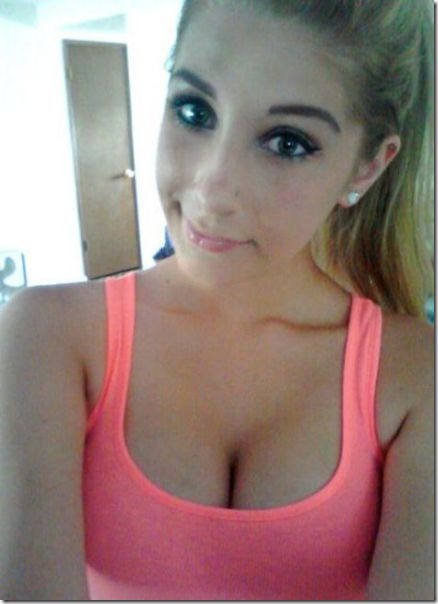caught-staring-girls-40