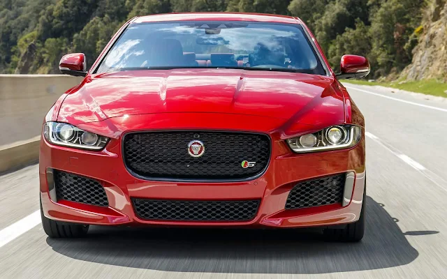 Jaguar XE S 2016