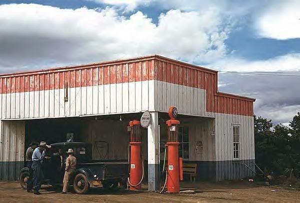 Gas station, Pie Town, N.M., 1940