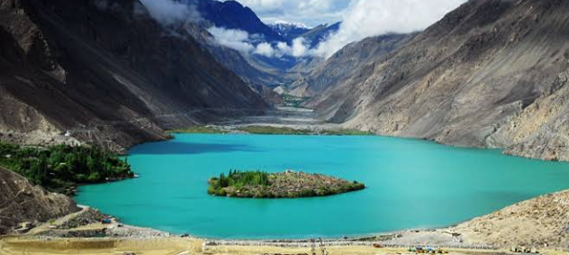 بلتستان میں سیاحت کے خوبصورت مقامات Beautiful Tourist Places in Baltistan