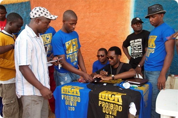 MCK - Proibido Ouvir Isto [Viana] (114)
