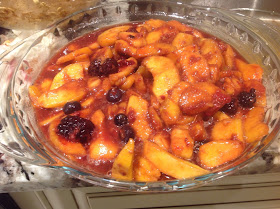 pyrex with peaches and berries for pie