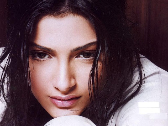 Sonam Kapoor Hd Wallpapers