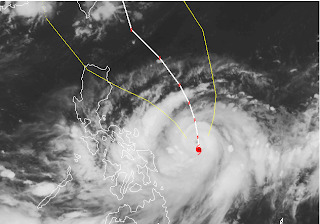 Taifun JELAWAT | LAWIN im Dreieck Philippinen-Taiwan-Japan wird wahrscheinlich Super Typhoon, Jelawat, Lawin, Taifunsaison 2012, Taifun Typhoon, major hurricane, aktuell, Satellitenbild Satellitenbilder, Vorhersage Forecast Prognose, Zugbahn, Verlauf, Philippinen, Japan, Taiwan, September, 2012, 