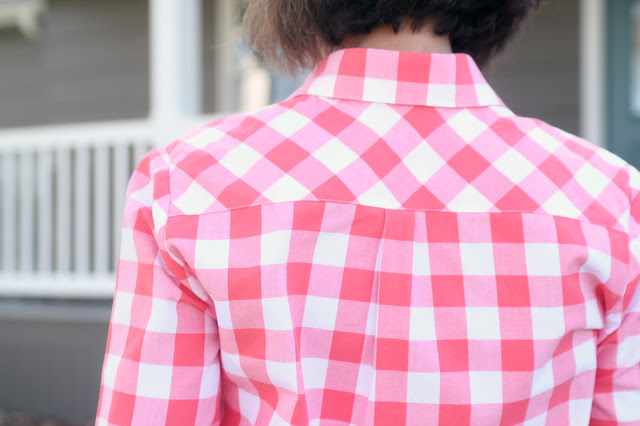 Grainline Archer Shirt in Style Maker Fabrics' gingham - bias back yoke