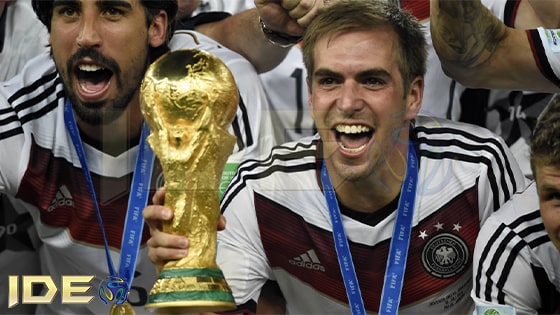 IDEBOLAINDO - Philipp Lahm Protes Keras FIFA