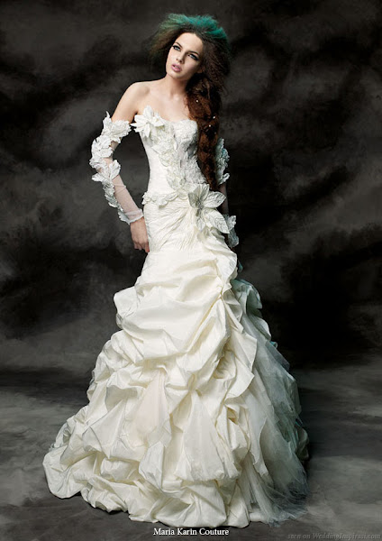 wedding dress pictures 2011