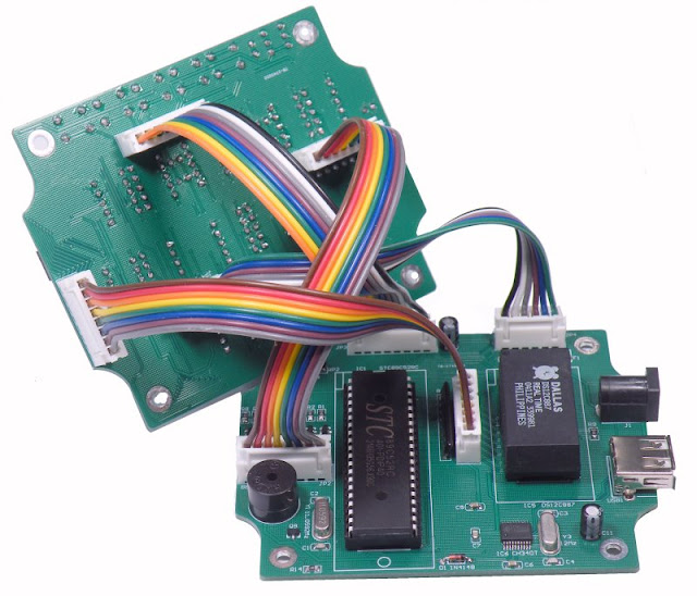 Multi-function-digital-clock-kit-tested-08 (© 2024 Jos Verstraten)