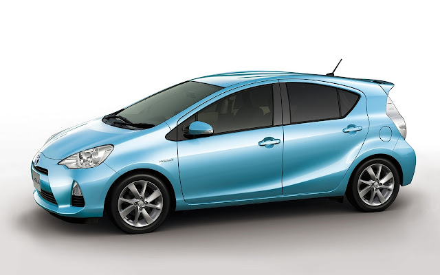 toyota prius c