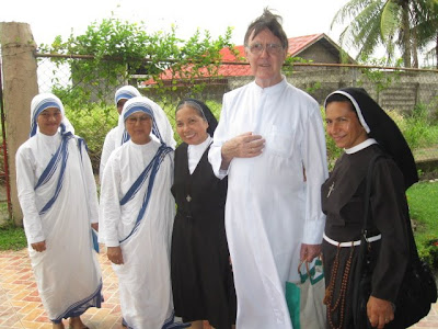 With Sister Antonieta, center, Missionaries of Charity and Sr Reinalda 