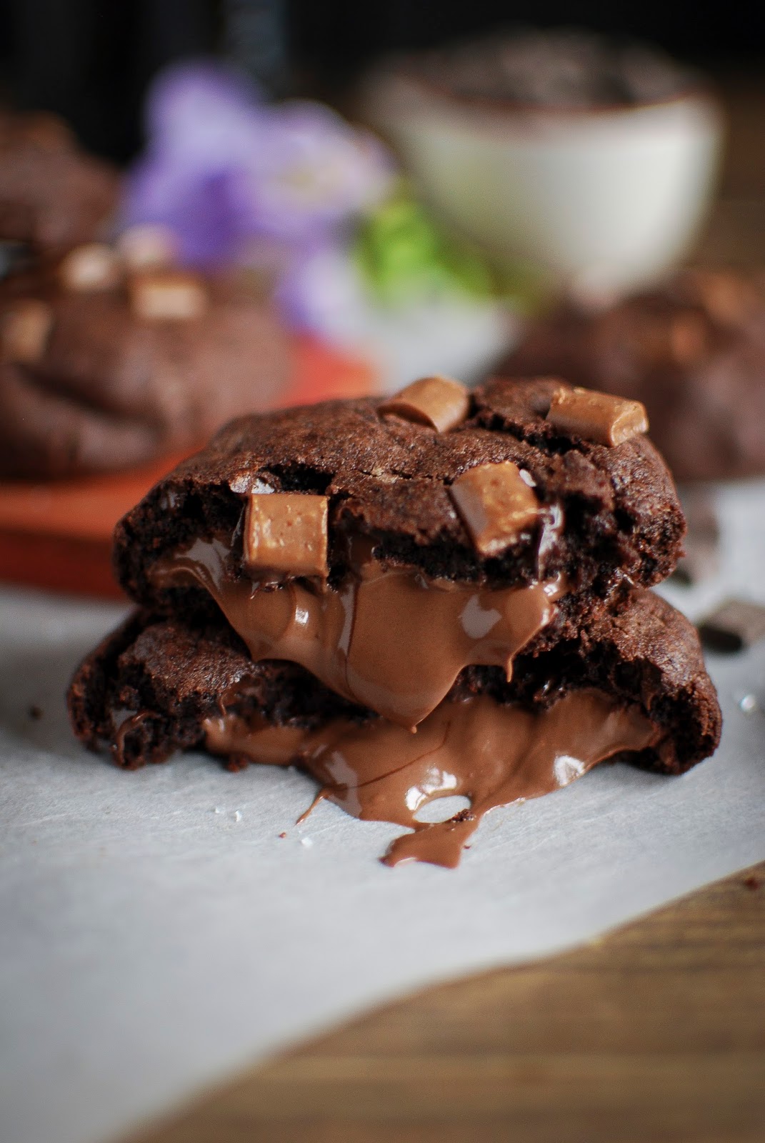 Nutella Melting Middle Cookies - Katie Cakes
