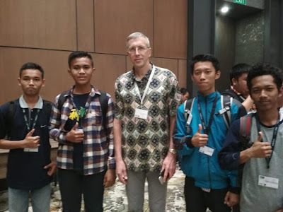 Foto Bersama Arnis CTO Mikrotik