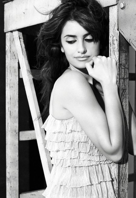 Penelope Cruz Hair, Long Hairstyle 2011, Hairstyle 2011, New Long Hairstyle 2011, Celebrity Long Hairstyles 2121