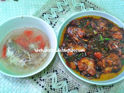 Mommy's Diary of Life: LUNCH: AYAM MASAK KICAP CILI PADI