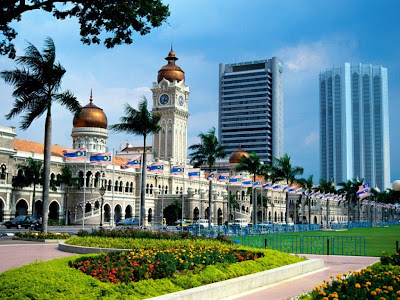 Tempat-Tempat Pelancongan Menarik di Malaysia Mengikut Negeri