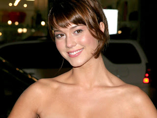 Free non watermarked Mary Elizabeth Winstead wallpapers at Fullwalls.blogspot.com