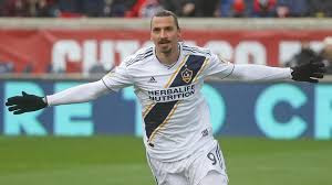 IBRAHIMOVIC TIDAK AKAN KEMBALI KE OLD TRAFORD