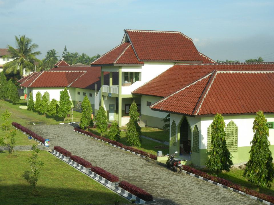 10 Pesantren Terbaik Di Indonesia Dunia Pesantren  Caroldoey