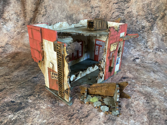 TTCombat 28mm-32mm ruined Stan's Drive Thru terrain for the Fallout wasteland