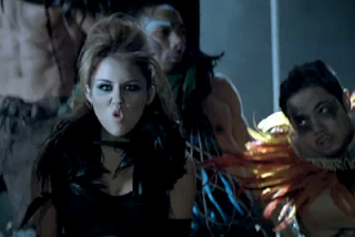 Lyrics - Miley Cyrus - Can't Be Tamed - Video Official