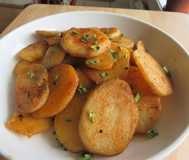 Paprika Browned Potatoes