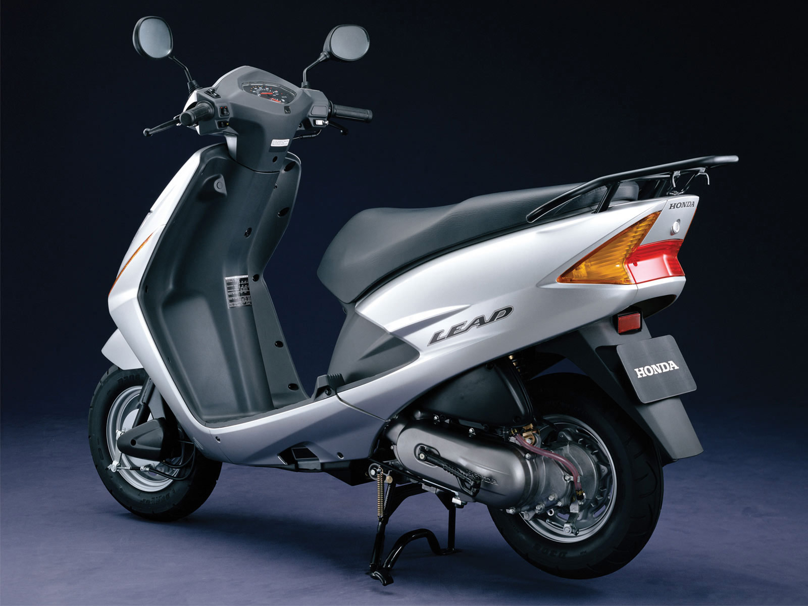 2003 HONDA  Lead scooter  pictures accident lawyers info