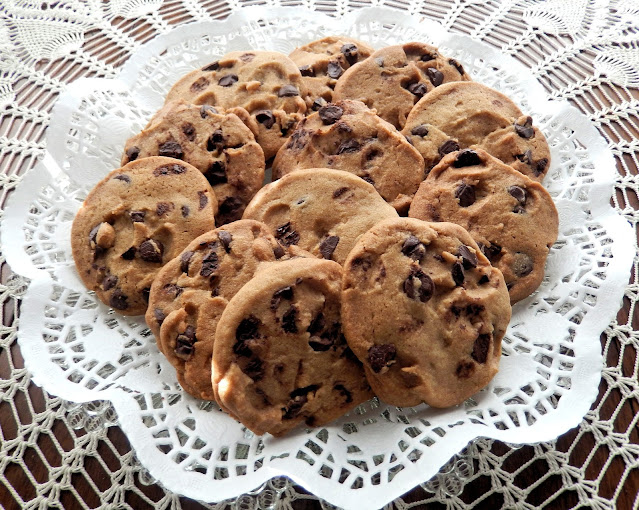 Picture Perfect Chocolate Chip Cookies