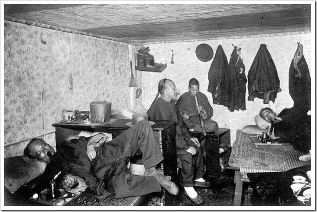 4Interiorchineselodginghousesanfrancisco.JPG.