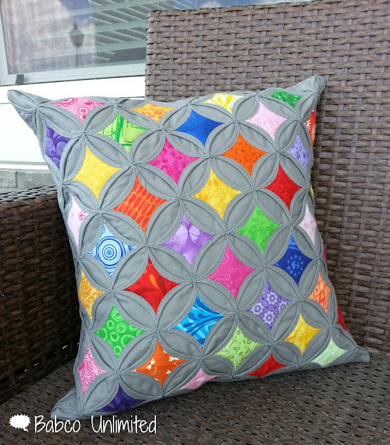 BabcoUnlimited.blogspot.com -- Modern Cathedral Windows Quilt Pillow