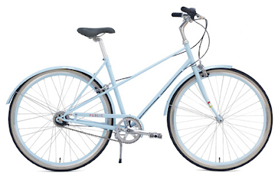 Public mixte bicycle in blue