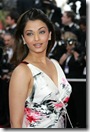 aishwarya happy.. (10)