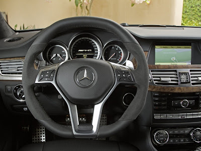 2012 Mercedes-Benz CLS63 AMG Dashboard View