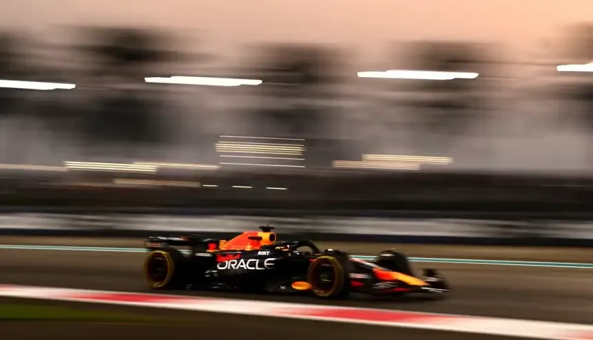 Max Verstappen conquista la pole del gran premio di Abu Dhabi 2023