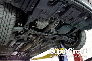 SUPERCIRCUIT Toyota Sienta 1.5 Front Lower Bar. Toyota Sienta 1.5 Chassis Bar, Toyota Sienta Stabilizer Bar, Toyota Sienta Chassis Strengthening