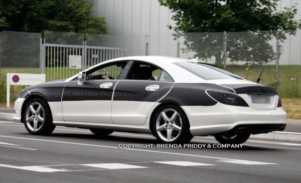 Mercedes-Benz-CLS 