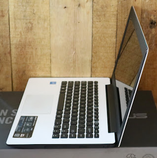 laptop second asus x453sa-wx002t Fullset