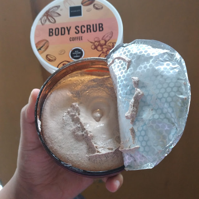 Tekstur body scrub coffee