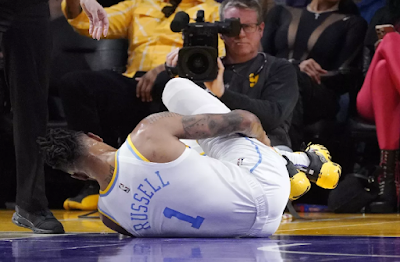 LAKERS’ D'ANGELO RUSSELL DOUBTFUL TO PLAY SUNDAY IN DALLAS