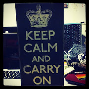 I want to go back there soon and get more box signs because they are SO cute . (keep calm and carry on)