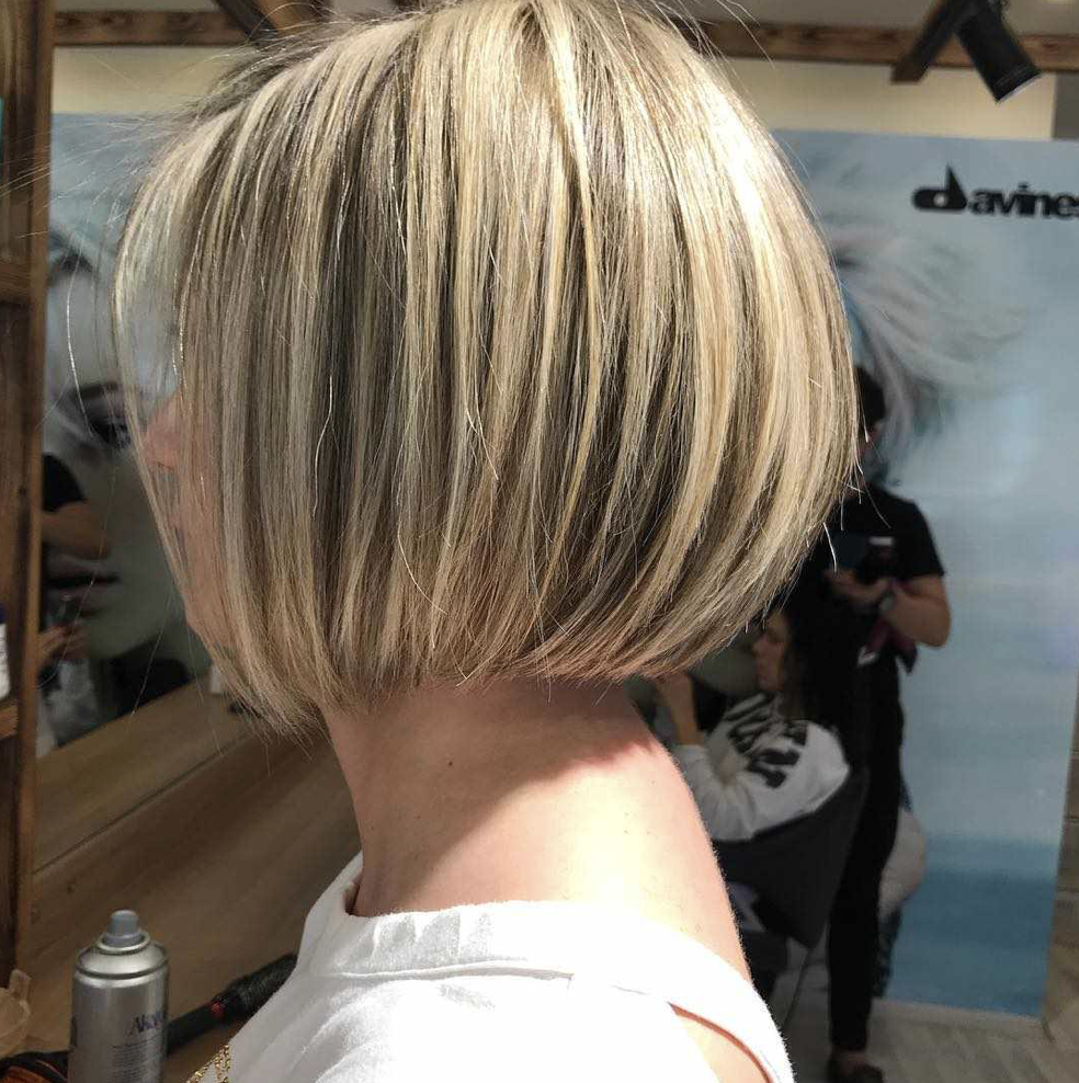 pixie bob haircut short hair