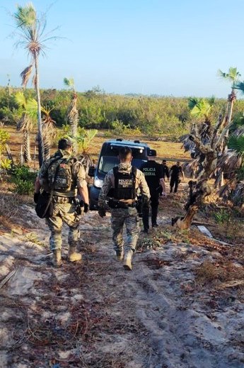 Polícia Federal combate crimes ambientais e grilagem de terras em Cajueiro da Praia