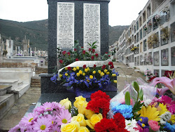 TUMBA REPUBLICANA. IN MEMORIA DE LOS MARINOS Y CIVILES FUSILADOS POR EL REGIMEN FRANQUISTA