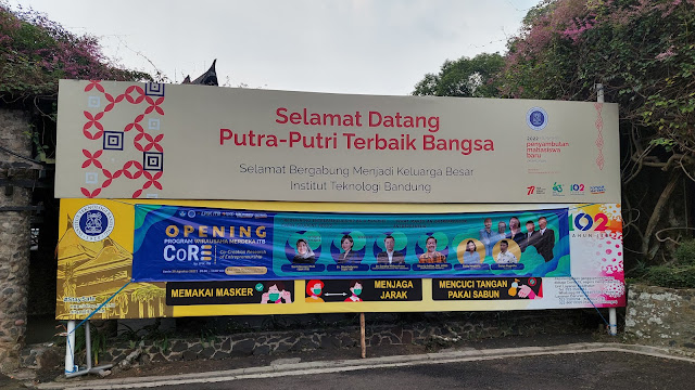 Selamat datang putra putri terbaik bangsa banner selamat datang ITB