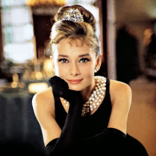 Audrey Hepburn, elisha francis, jewellery, pearls
