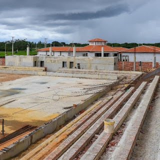 Obras do Ginásio Esportivo de Jijoca de Jericoacoara avançam rapidamente, com previsão de entrega ainda este ano.