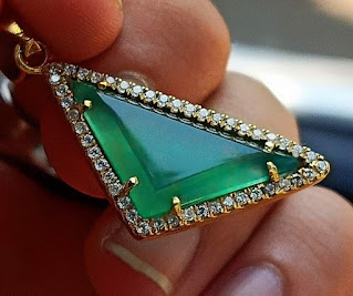 Liontin Batu Bacan Majiko Kristal BC056 Ikatan Perak HM Mardani Mewah