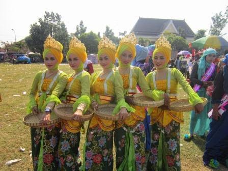 Foto Kegiatan Karnaval 17 Agustus 2014 MA Salafiyah Merakurak