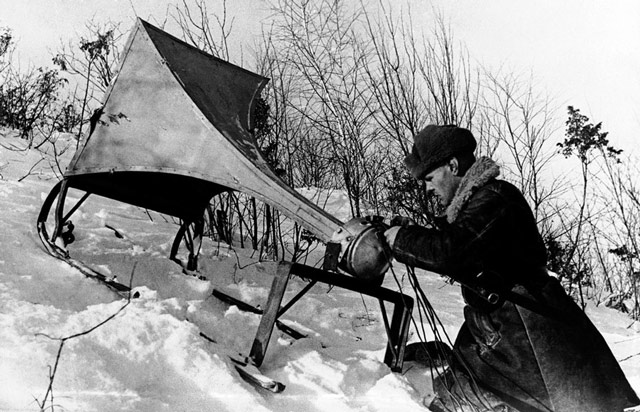 Soviet loudspeaker on Eastern Front 21 April 1942 worldwartwo.filminspector.com
