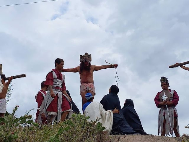 VIACRUCIS VIVIENTE EN LA CATEDRAL SAN JUAN BAUTISTA (+FOTOS)